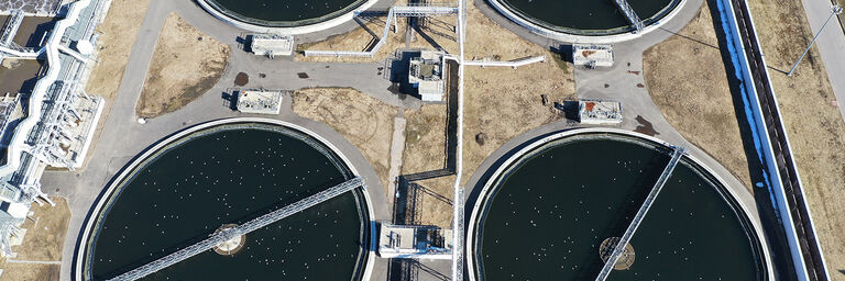 Secondary sedimentation tanks.